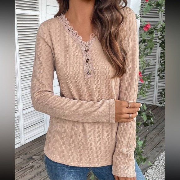 GUIPURE LACE TRIM BUTTON DETAIL LONG SLEEVE TOP - Picture 1 of 5